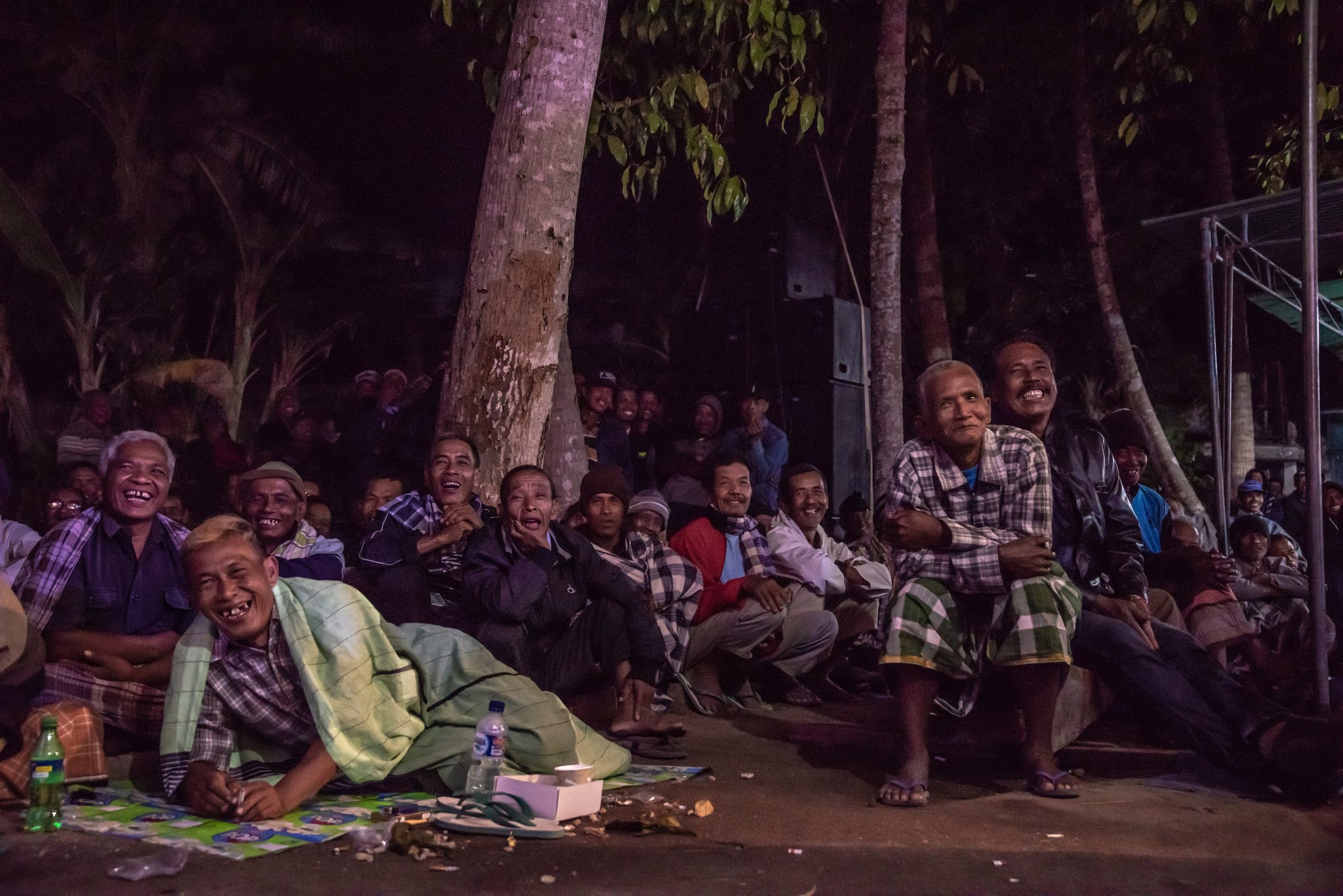 Crowd in Bantul enjoys the performance